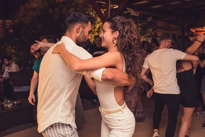 Outfits para concierto de salsa