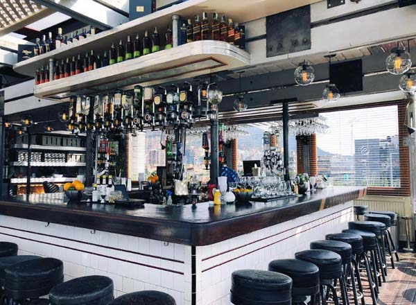 Apache Rooftop Bar